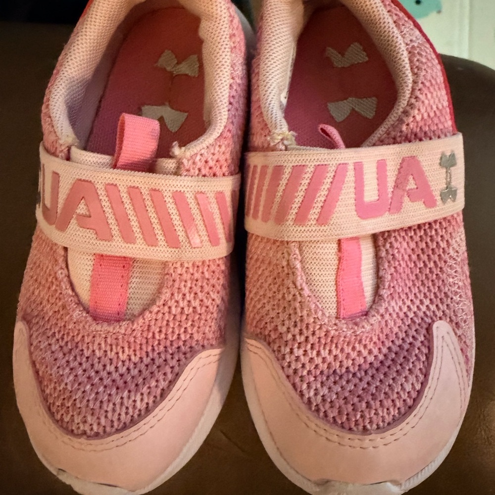 Under Armour Pink Mesh Kids' Sneakers with Hook-and-Loop Strap